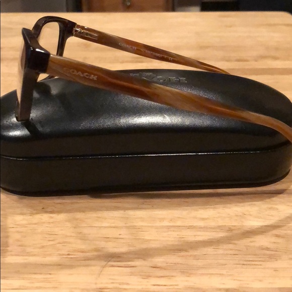 ✨New! COACH eyeglasses ✨ - Picture 3 of 8